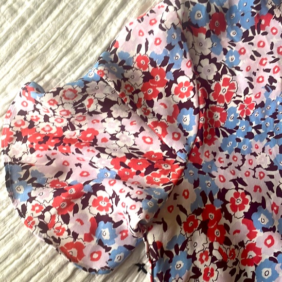 Loft Floral Blouse - Picture 3 of 5